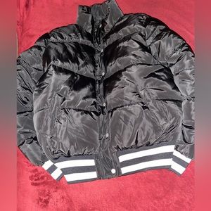 Mrs. Jackson Puffer Jacket- Black